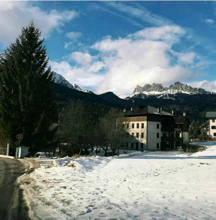 Casa Vacanze Miramonti - Appartamento Con Balcone Con Vista Sulle Dolomiti Borca di Cadore Eksteriør bilde